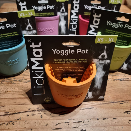 LickiMat Yoggie Pot